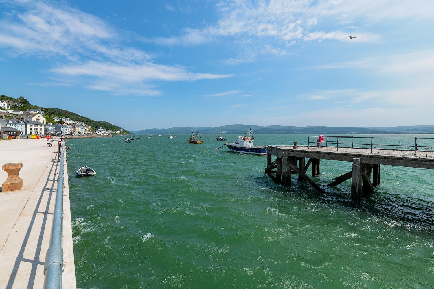 Ground Floor Sea View Apartment Aberdyfi Exteriör bild
